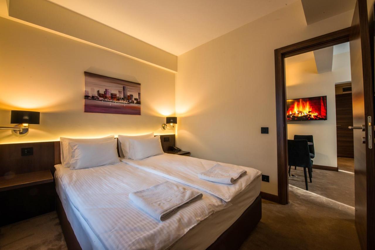 Hotel Spa Grad Kovin Esterno foto