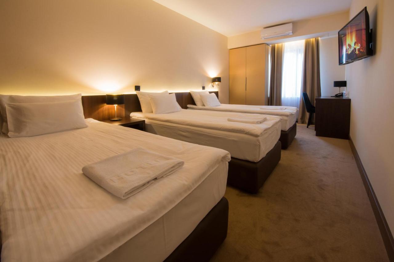 Hotel Spa Grad Kovin Esterno foto